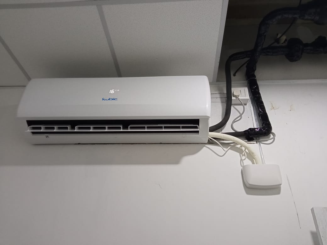Chilled water split AC